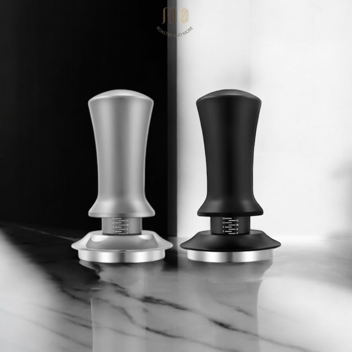 تامبر اسود و رصاصي ، مقاس 53 و 58