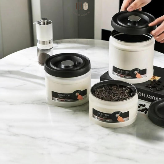وعاء حفظ حبوب القهوة ، اللون بيج بغطاء اسود